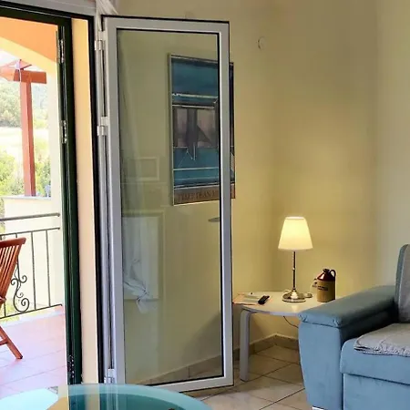 Myrtos Kefalonia Apartment Divarata