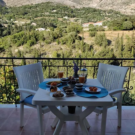 Myrtos Kefalonia Divarata